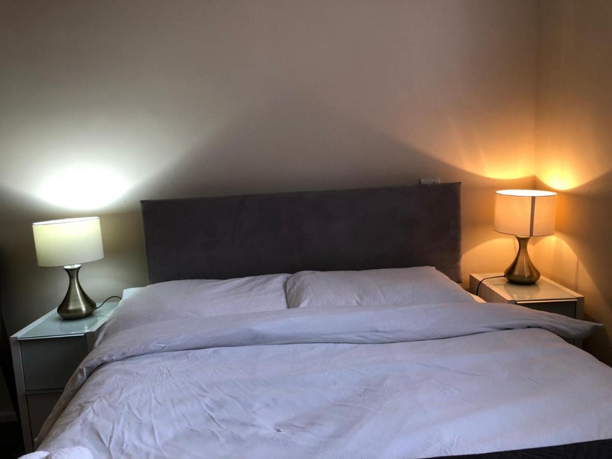 Entire Flat Very Comfortable 1 Bedroom Λονδίνο Εξωτερικό φωτογραφία